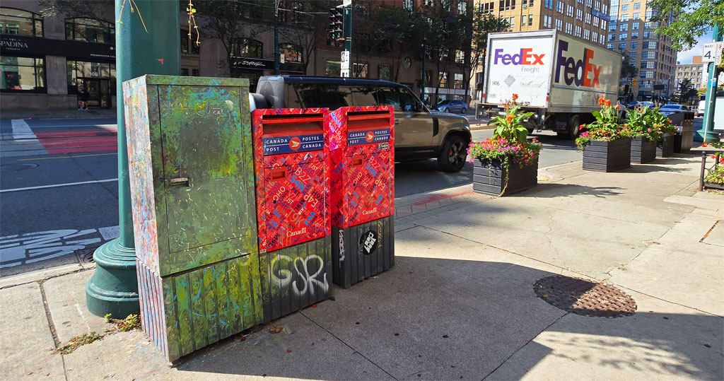 Canada-Post-boxes-