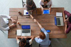 meeting-bargaining-pexels-fauxels-3184306