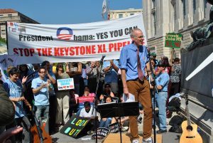 Bill_McKibben_at_Stop_the_Keystone_XL_pipeline_rally