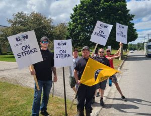 USW on strike 2