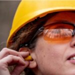 预防工作场所噪声性听力损失的 8 个最佳实践